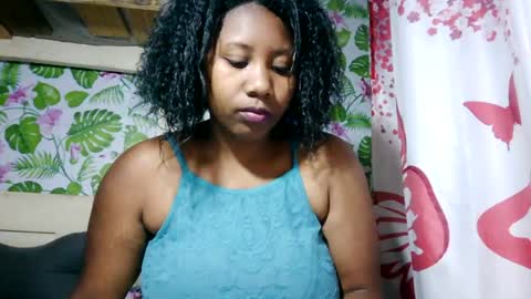 Snapshot of sanyah513 chatting on 07/17/26, 07:04 sanya online show from 07/17/26, 07:04