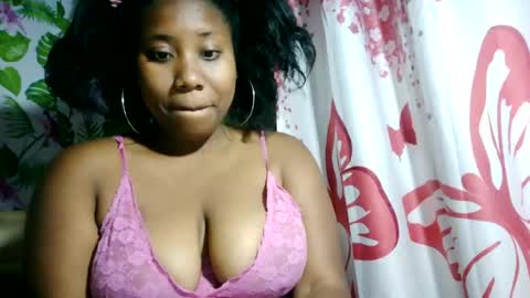 Snapshot of sanyah513 chatting on 07/30/26, 03:55 sanya online show from 07/30/26, 03:55