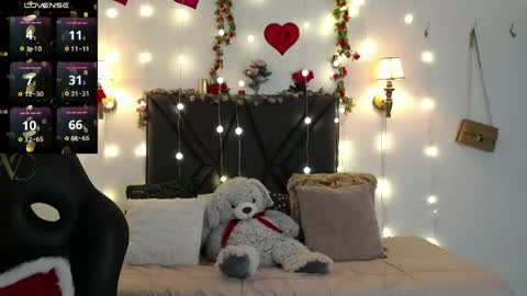 sanyaseraphine0 online show from 05/23/26, 07:40