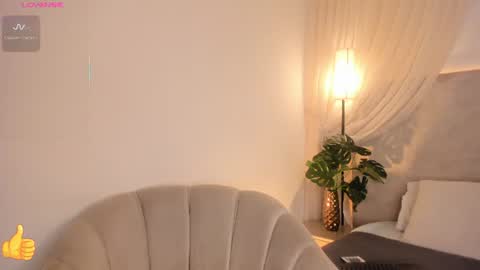 Snapshot of saori_newman chatting on 07/11/26, 11:46 Saori online show from 07/11/26, 11:46