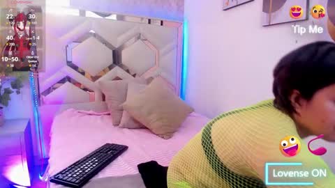 Saori online show from 03/03/25, 12:27