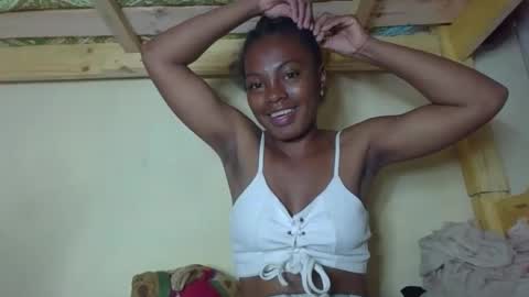 Snapshot of saphiana chatting on 09/22/25, 05:53 saphia online show from 09/22/25, 05:53