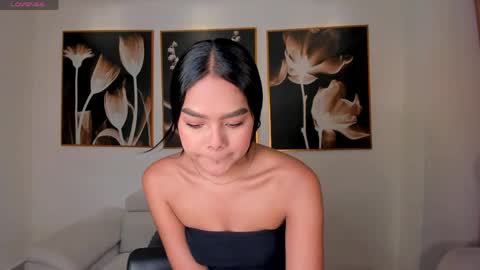 Saphira James online show from 06/03/26, 02:14