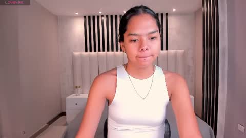 Saphira James online show from 06/27/26, 01:54