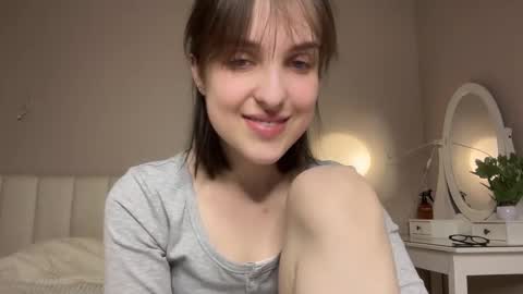 Anny online show from 03/24/26, 10:15