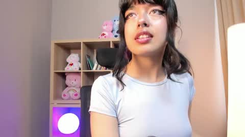 saphyralux online show from 06/01/26, 09:16