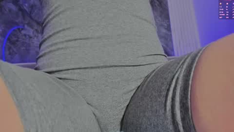 sara allenx online show from 02/12/25, 02:43