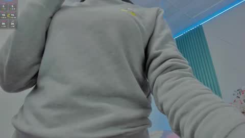 sara allenx online show from 10/02/25, 11:50