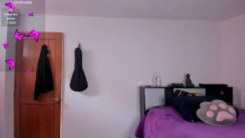 sara_aster online show from 05/17/26, 05:42