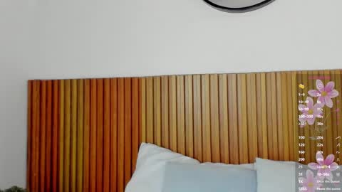 Sara online show from 12/11/24, 12:23