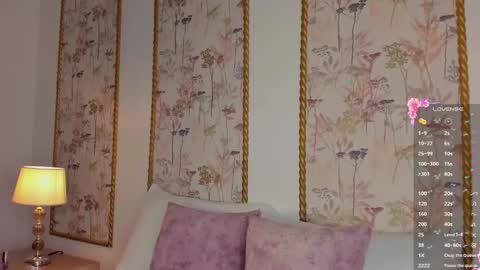 Snapshot of sara_castro24 chatting on 01/08/26, 07:49 Sara online show from 01/08/26, 07:49