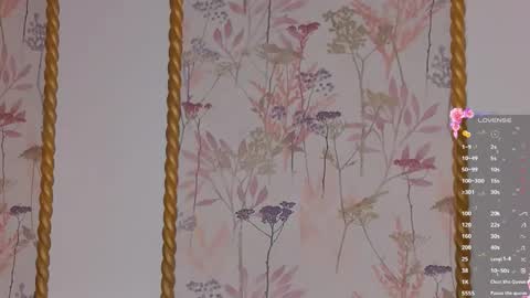 Snapshot of sara_castro24 chatting on 01/16/26, 07:51 Sara online show from 01/16/26, 07:51