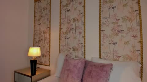 Snapshot of sara_castro24 chatting on 02/07/26, 07:17 Sara online show from 02/07/26, 07:17