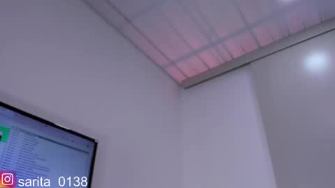 Sara online show from 12/20/24, 09:39