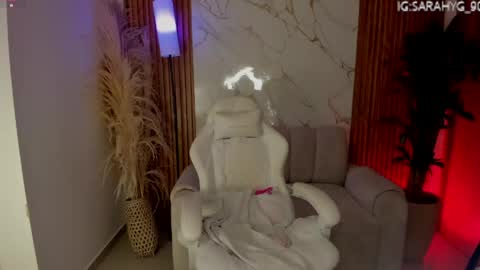 S A R A online show from 05/14/26, 04:08