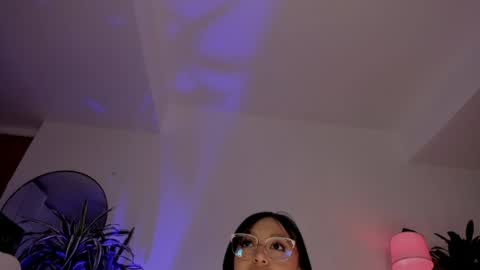 Snapshot of sara_gwen chatting on 07/02/26, 03:23 S A R A online show from 07/02/26, 03:23