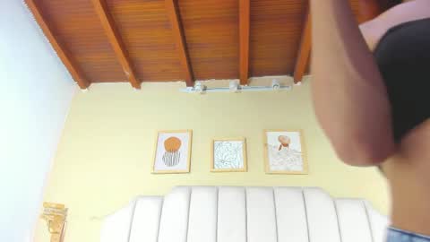 sara_hannks online show from 04/27/26, 07:01