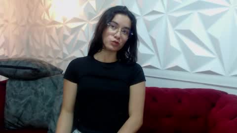 Sara online show from 04/19/26, 06:10