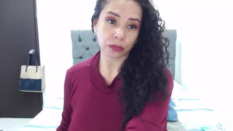 Sara hot46 online show from 12/05/24, 10:33