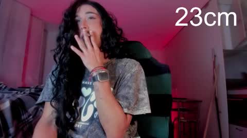 sara_hunter1 online show from 10/10/25, 10:09