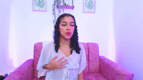 Snapshot of sara_jhonsonn chatting on 12/02/24, 11:51 Sara Jhonson online show from 12/02/24, 11:51