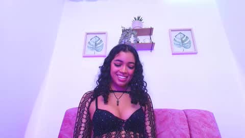 Snapshot of sara_jhonsonn chatting on 01/11/25, 03:23 Sara Jhonson online show from 01/11/25, 03:23