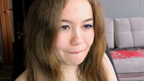 Snapshot of sara_kox chatting on 04/18/26, 02:21 sara_kox online show from 04/18/26, 02:21