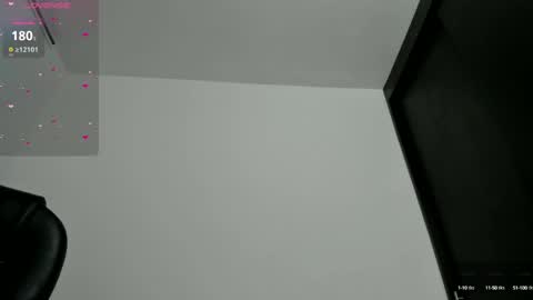 sara_len online show from 02/18/25, 08:14