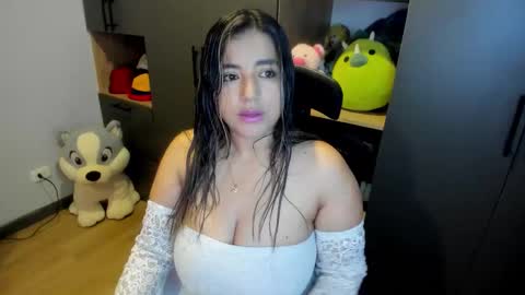 sarah  LIZCANO....... online show from 01/12/26, 10:42