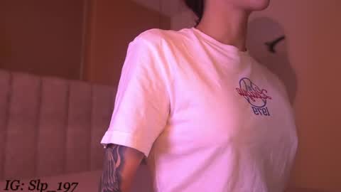 sara_lopee1 online show from 05/27/26, 12:02