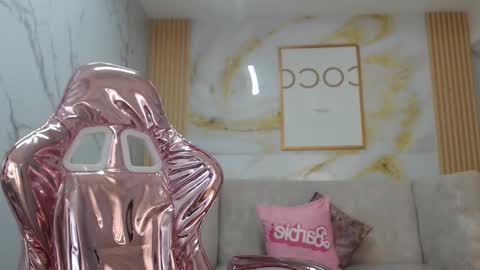 Snapshot of sara_lopez_s chatting on 10/01/25, 01:28 Sara online show from 10/01/25, 01:28