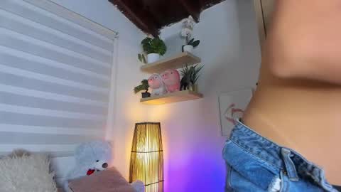   online show from 04/30/26, 01:06