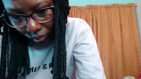 S A R A online show from 03/10/26, 10:53