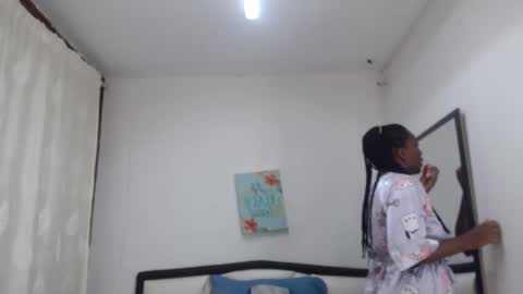Snapshot of sara_marks chatting on 04/20/26, 11:02 S A R A online show from 04/20/26, 11:02