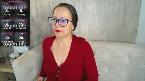 Sara   online show from 04/16/26, 08:09