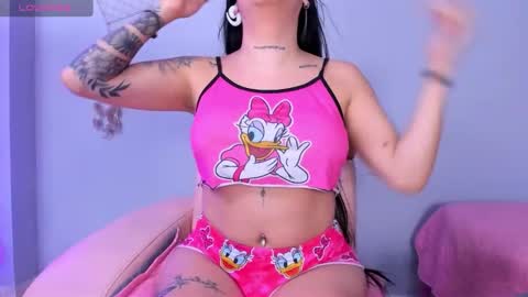 Snapshot of sara_mattel chatting on 12/21/25, 06:42 Sara online show from 12/21/25, 06:42