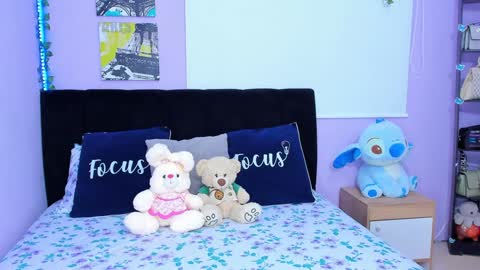 Sara Mendez online show from 02/05/25, 12:20