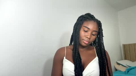 Sara online show from 09/29/25, 04:17