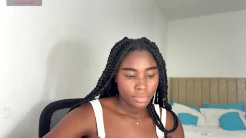 Sara online show from 10/26/25, 02:06