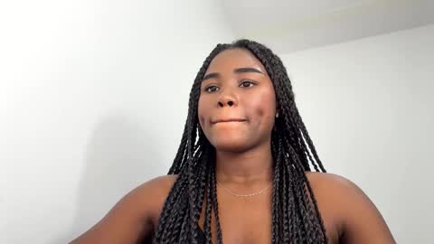 Snapshot of sara_muscle chatting on 02/01/26, 01:59 Sara online show from 02/01/26, 01:59