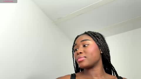 Snapshot of sara_muscle chatting on 03/05/26, 07:32 Sara online show from 03/05/26, 07:32