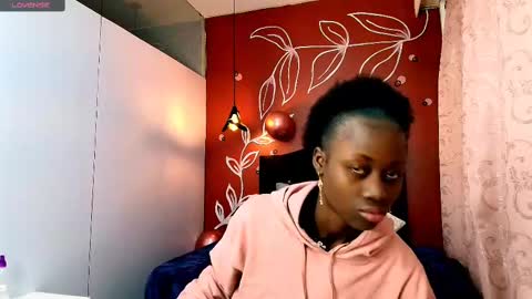 Snapshot of sara_naugty chatting on 02/06/25, 11:54 S A R A online show from 02/06/25, 11:54