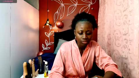 Snapshot of sara_naugty chatting on 02/06/25, 06:13 S A R A online show from 02/06/25, 06:13