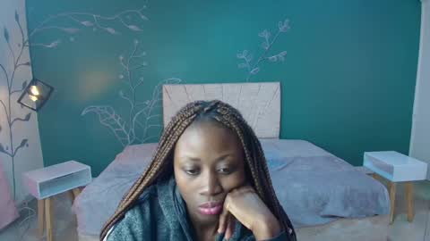 Snapshot of sara_naugty chatting on 03/04/25, 11:51 S A R A online show from 03/04/25, 11:51