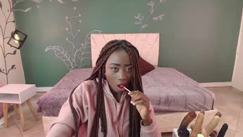 Snapshot of sara_naugty chatting on 03/06/25, 03:02 S A R A online show from 03/06/25, 03:02