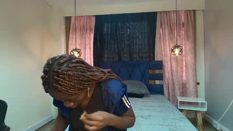 Snapshot of sara_naugty chatting on 03/12/25, 07:38 S A R A online show from 03/12/25, 07:38