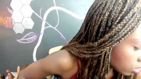 Snapshot of sara_naugty chatting on 10/14/25, 09:37 S A R A online show from 10/14/25, 09:37