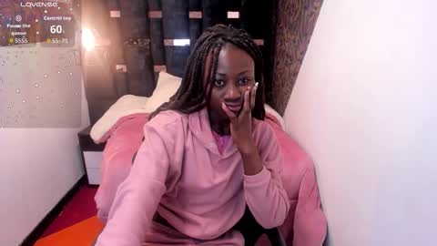 Snapshot of sara_naugty chatting on 11/07/25, 02:06 S A R A online show from 11/07/25, 02:06