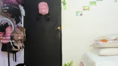 Snapshot of sara_ramirez0 chatting on 01/31/25, 11:13 sara_ramirez0 online show from 01/31/25, 11:13