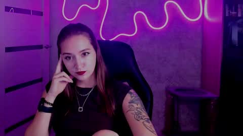 Snapshot of sara_rossse chatting on 09/28/25, 06:57 Sara online show from 09/28/25, 06:57